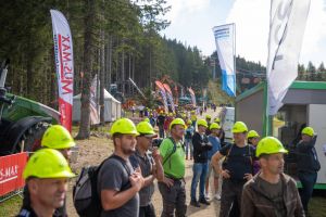  c  bernhard bergmann